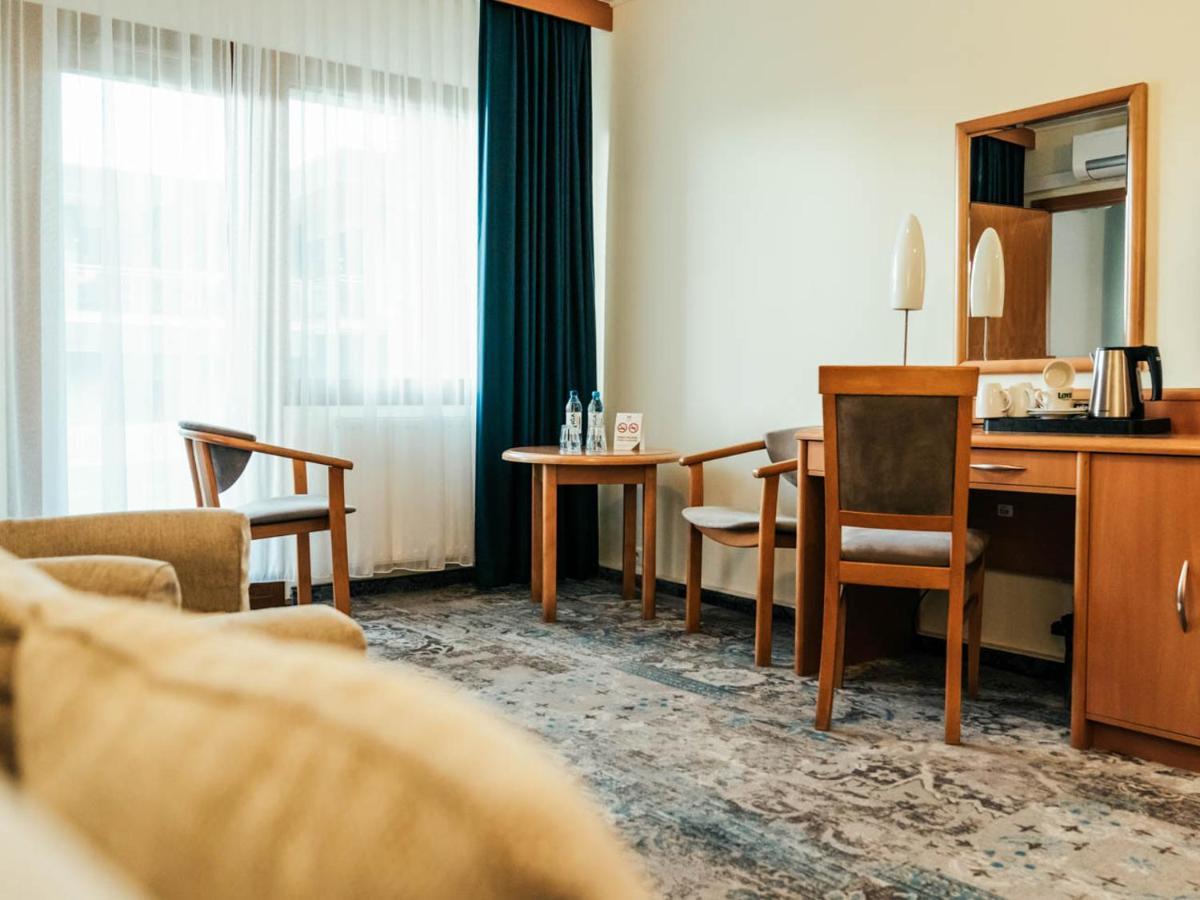 Hotel Mragowo Resort&Spa 外观 照片
